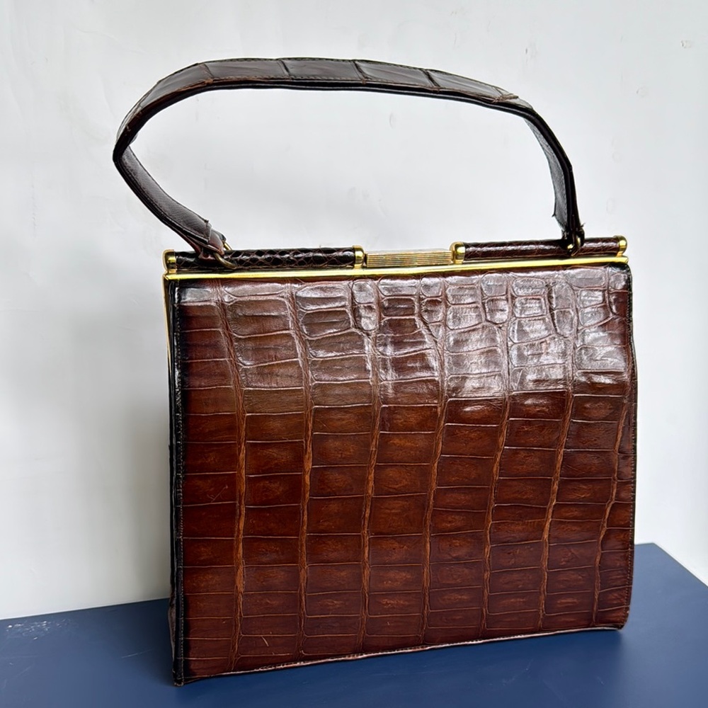 Vintage Lesco Crocodile-Embossed Cognac Leather Shoulder Bag brown